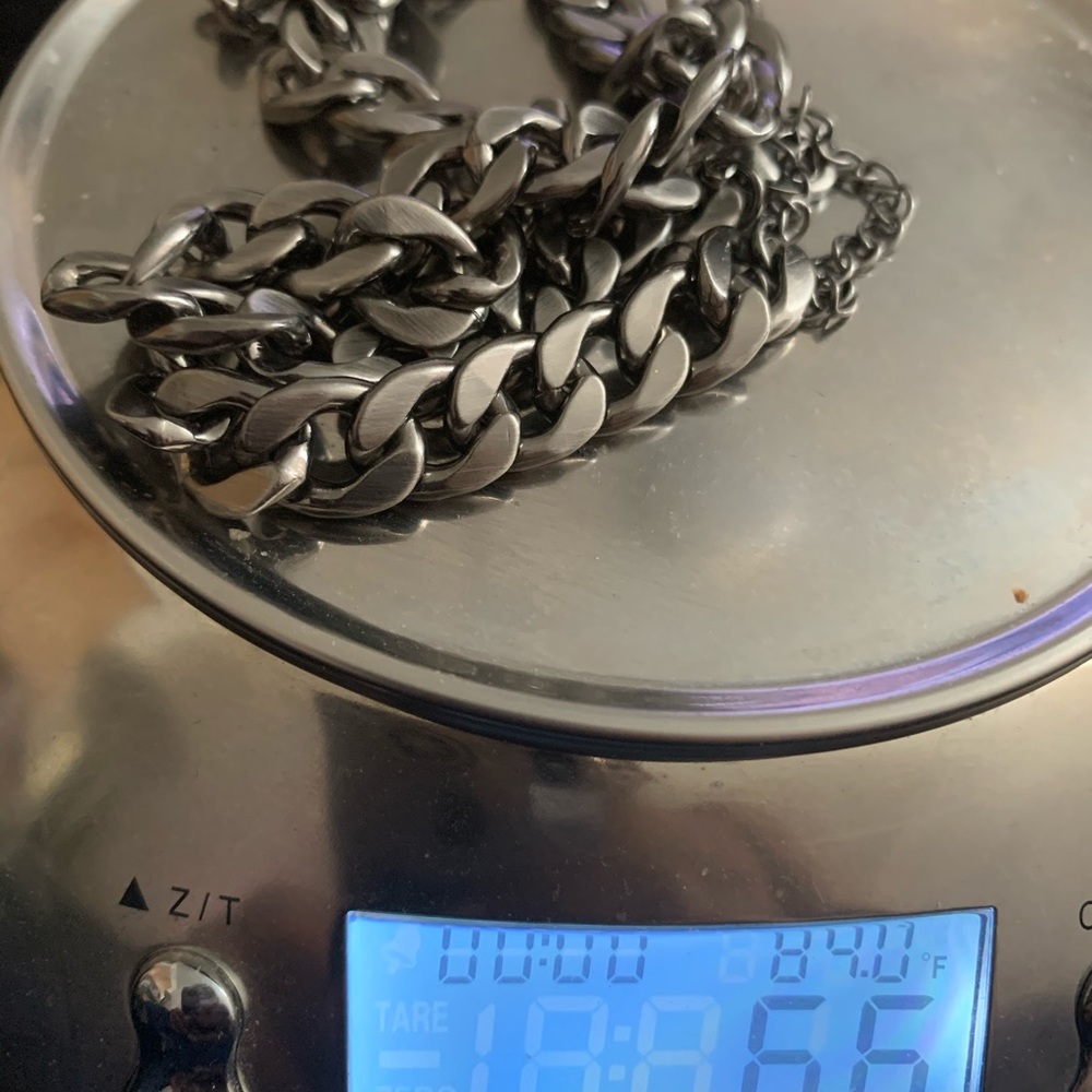Chain - Picture 4 of 4